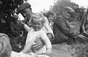Chaney family with members of the Kerrison family