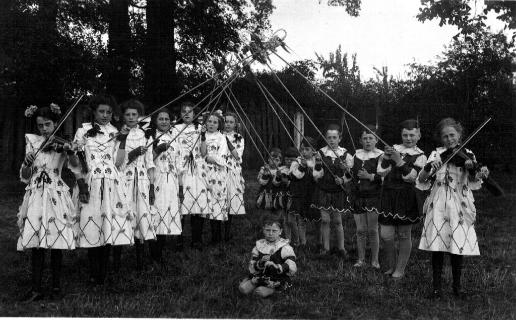 Carleton Rode Fete 1920s
